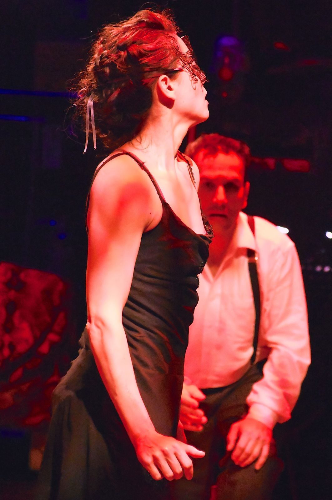 Namiko Gahier-Ogawa as Fiametta, in red light